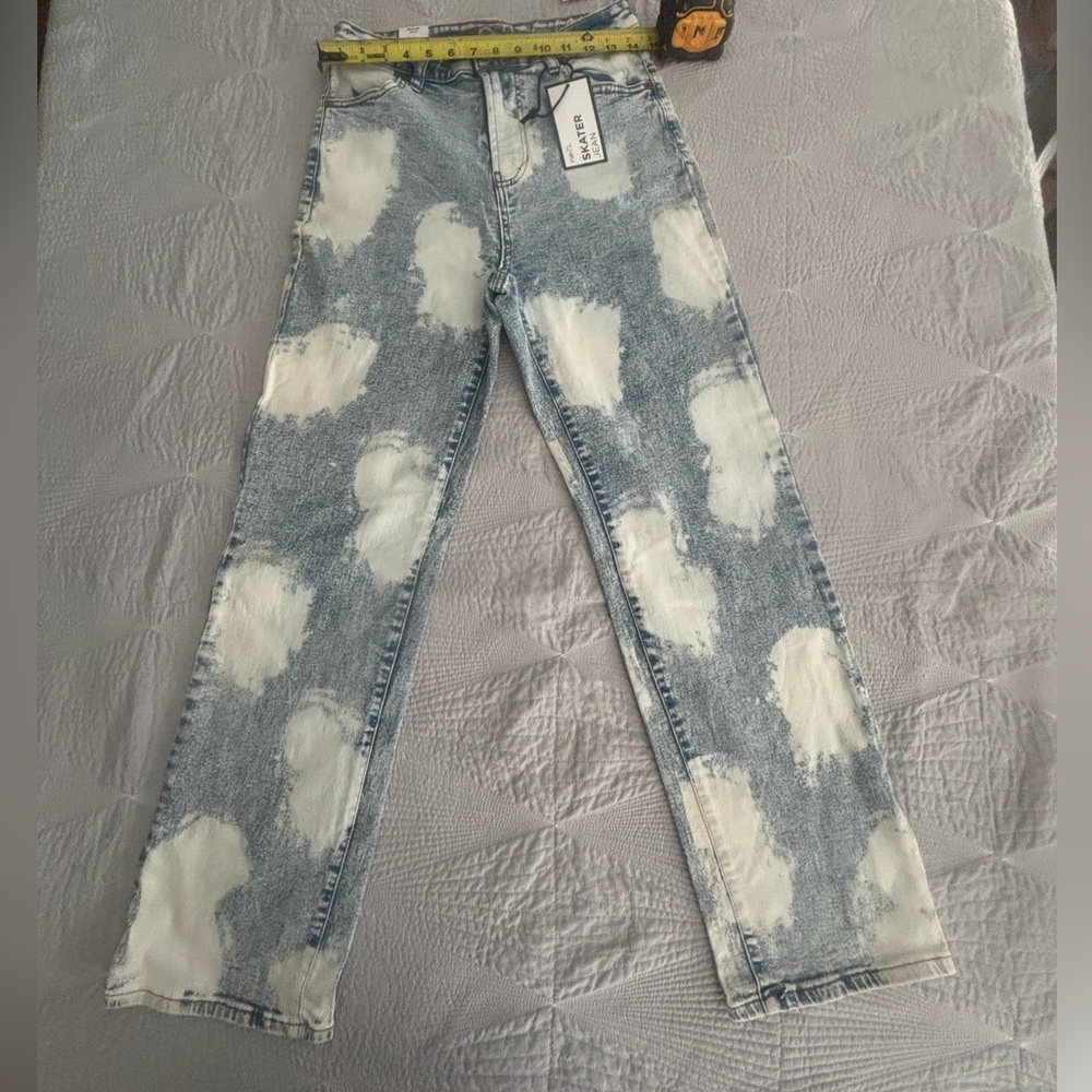 Rue21 Skater Jeans Blue and White Jeans with Distressed Details